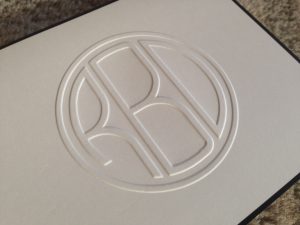 Circle Monogram from giftsin24.com